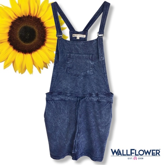 NWOT 🌺 WALLFLOWER overall dress/romper | Large - Picture 3 of 9